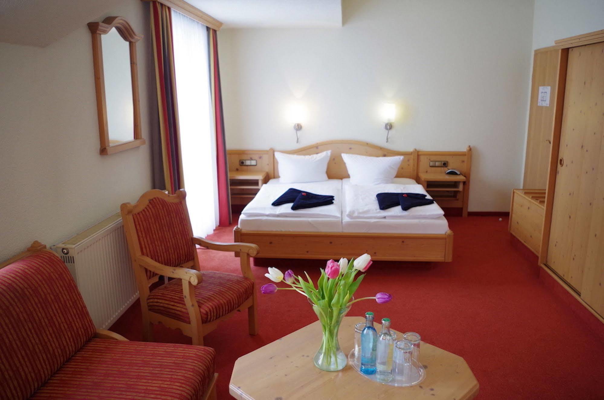 Hotel Alttolkewitzer Hof Dresde Exterior foto