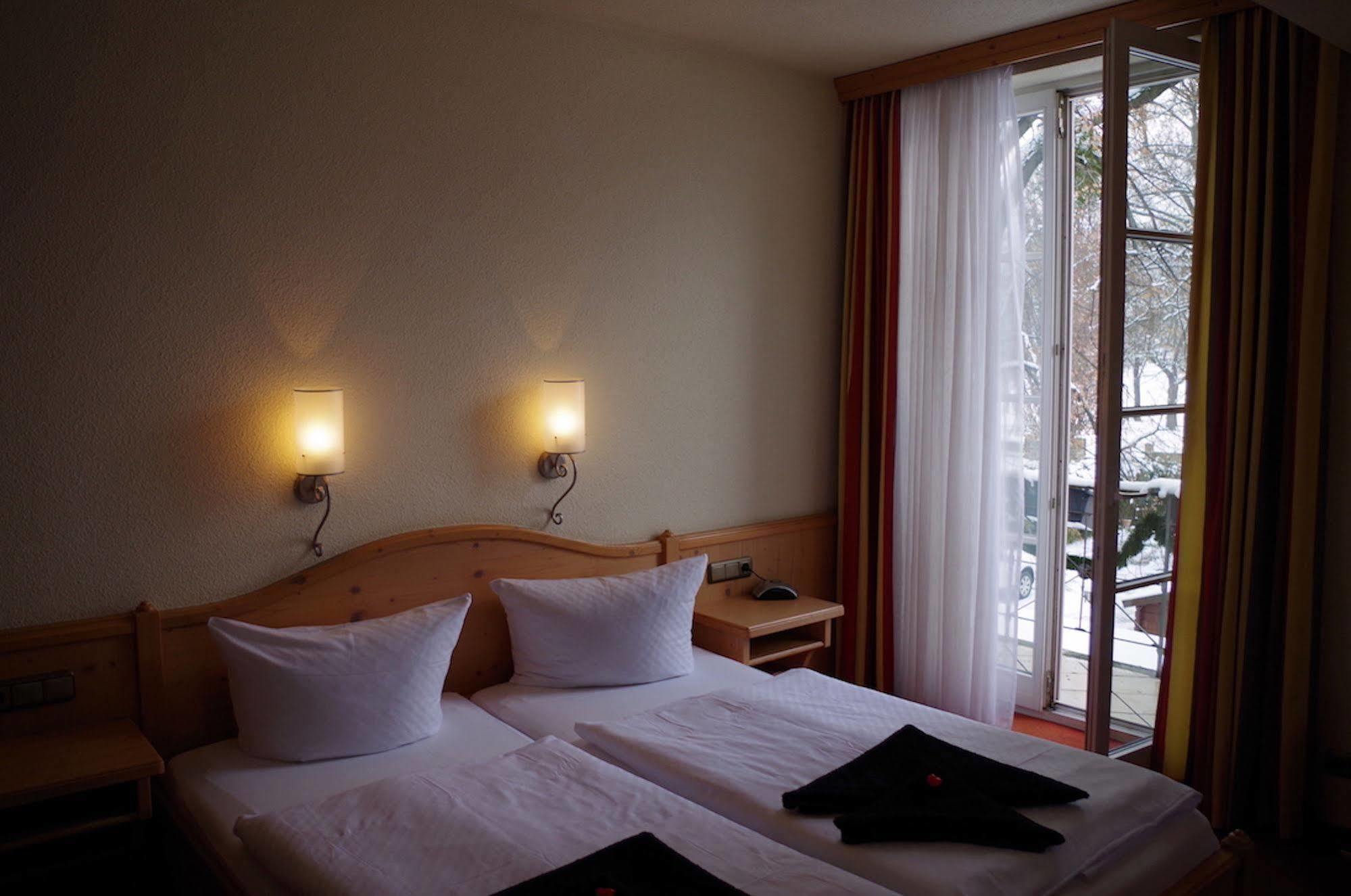Hotel Alttolkewitzer Hof Dresde Exterior foto